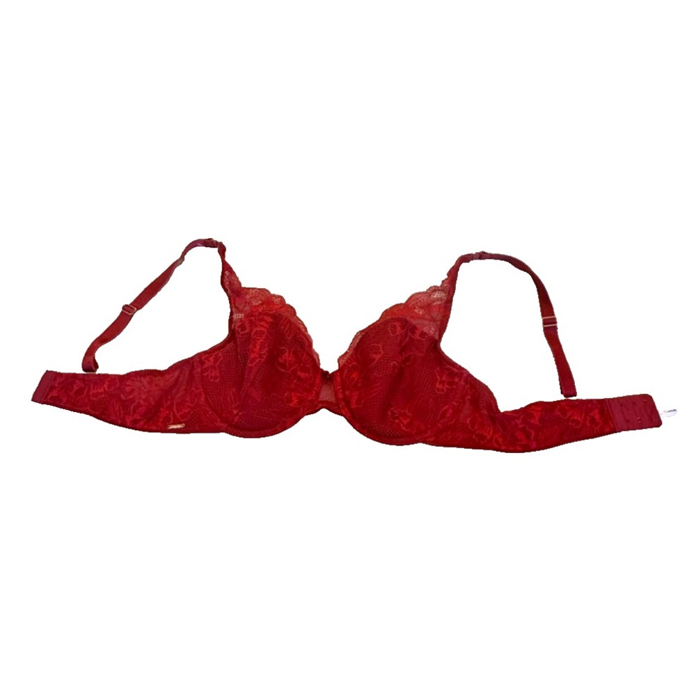 Chantelle Underwire Lightly Lined, Not Padded, Lace Bra Red 36D